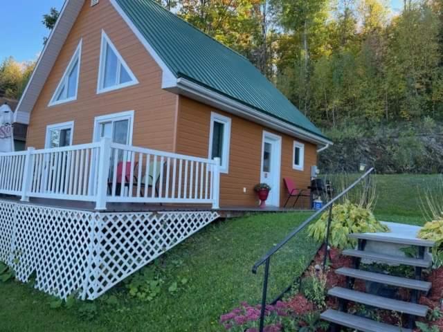 Saint-Ferdinand Chalets Garou מראה חיצוני תמונה